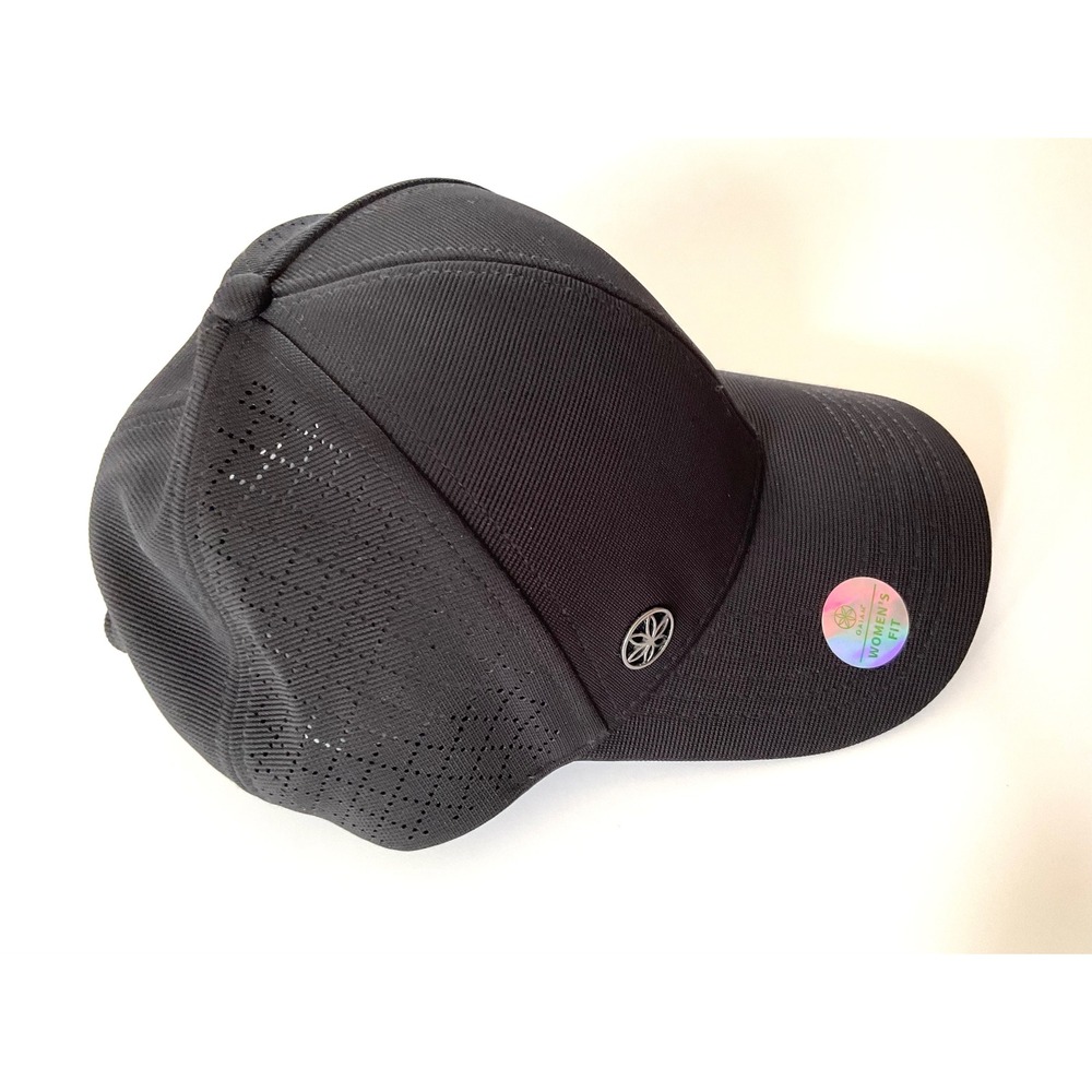 Gaiam Women's Wander Breathable Geo Black Hat w/ Adjustable Strap One Size - Picture 6 of 7